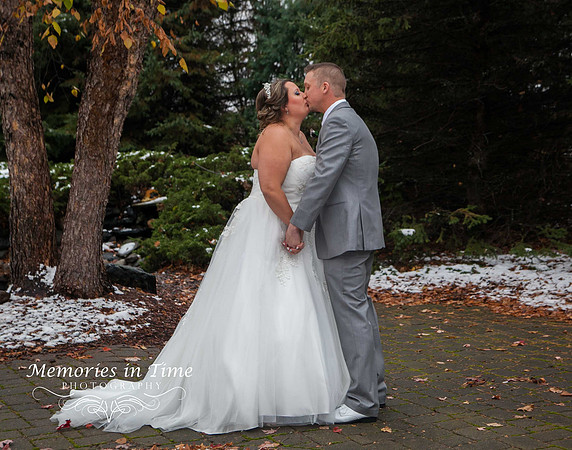 Minneapolis Wedding Photographer | The Courtyards of Andover