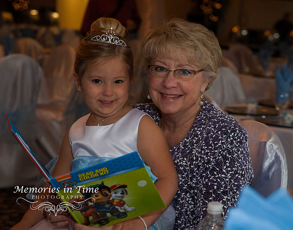 Minneapolis Wedding Photographer | The Courtyards of Andover